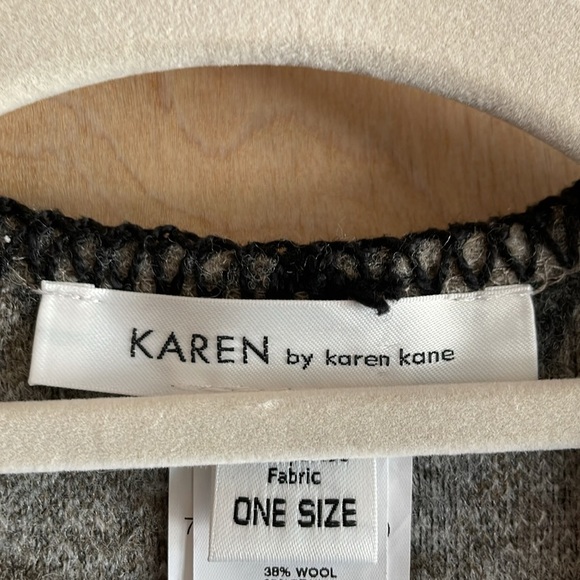 Karen by Karen Kane Wrap Southwestern Pattern Black Gray OS Women’s - Picture 8 of 9